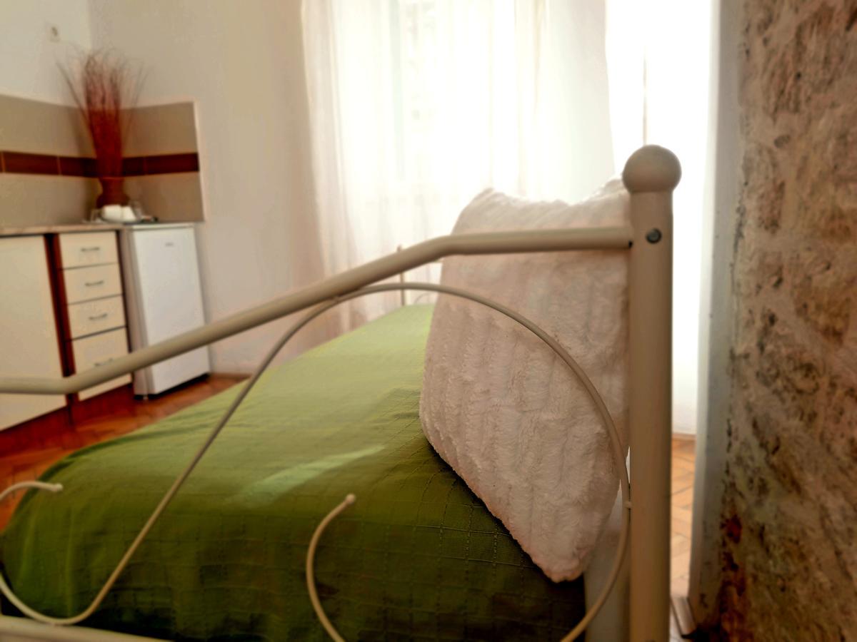 Medulic Palace Rooms & Apartments Šibenik Екстериор снимка