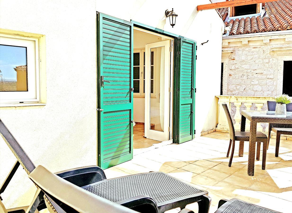 Medulic Palace Rooms & Apartments Šibenik Екстериор снимка