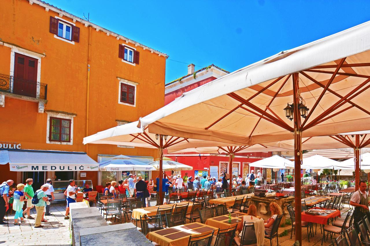 Medulic Palace Rooms & Apartments Šibenik Екстериор снимка